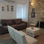 Konukevi Vogklis House