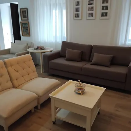 Konukevi Vogklis House