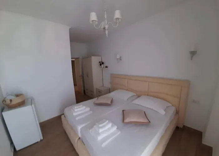 Konukevi Vogklis House