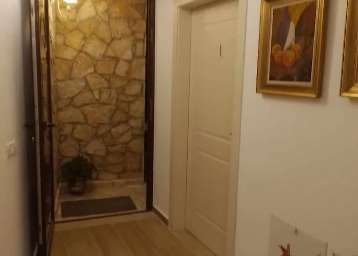 Vogklis House Konukevi